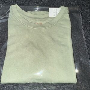 Cat & Jack Light Green Long Sleeve Tee